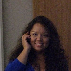 Meet your Posher, Lorrie